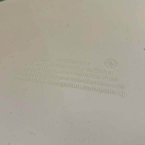 EZ PZ Mini Mat- Baby Pink Mauve- Silicone baby toddler plates - Picture 5 of 5